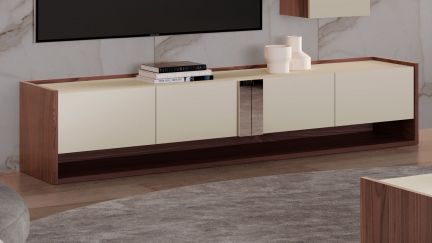Base TV Rebecca