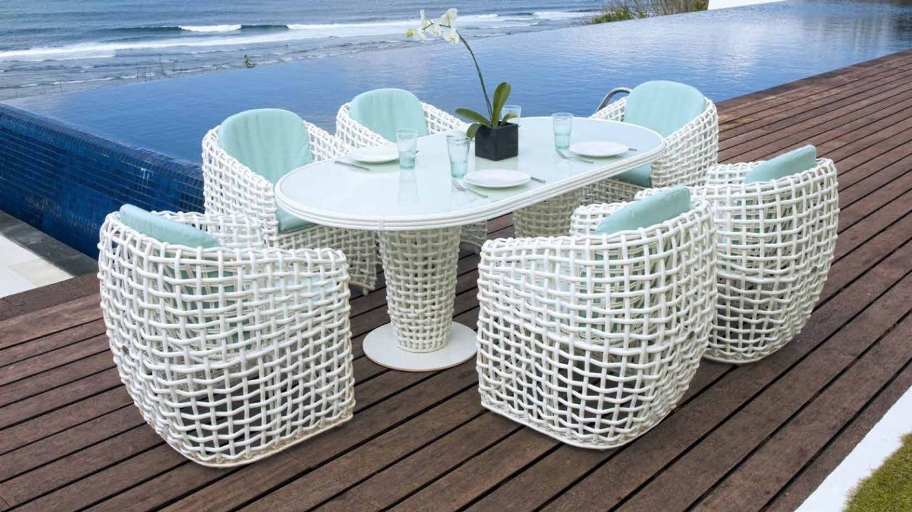 Conjunto Jantar Dynasty, Mesas de Jardim, feito à mão na indonésia. Resistente à abrasão altomsférica. Melhor qualidade existente para produtos de exterior. Mobiliário de Jardim de Luxo. Luxury Outdoor Furniture