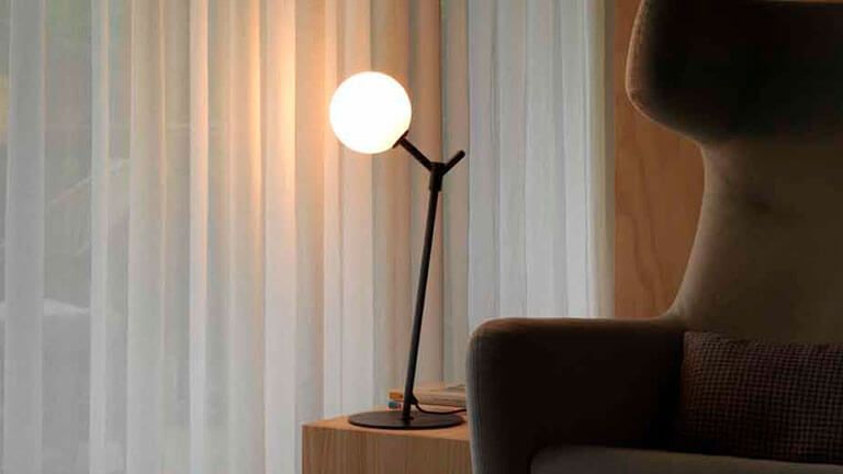 Candeeiro Mesa Atom, Candeeiros de Mesa Graca Interiores
