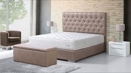 Cama Casal Estofada Melissa