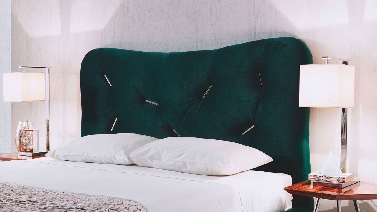 Cama Casal Omi, Camas Estofadas Graca Interiores